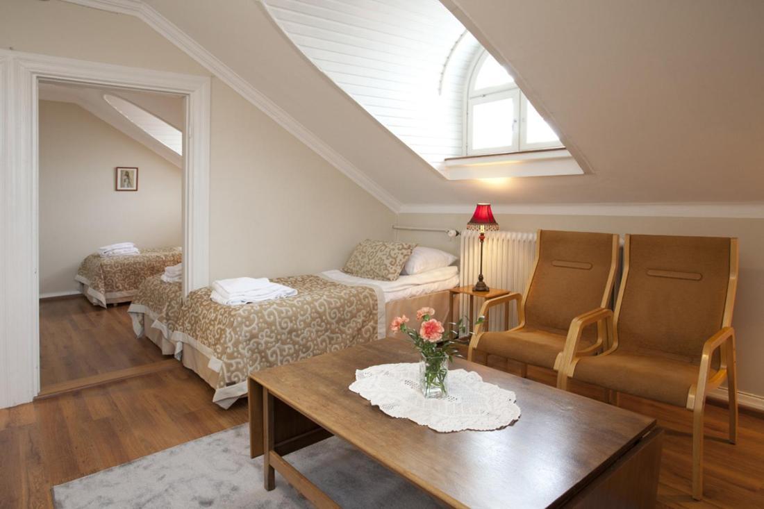 Hotelli-Ravintola Maentaen Klubi มานตา ภายนอก รูปภาพ